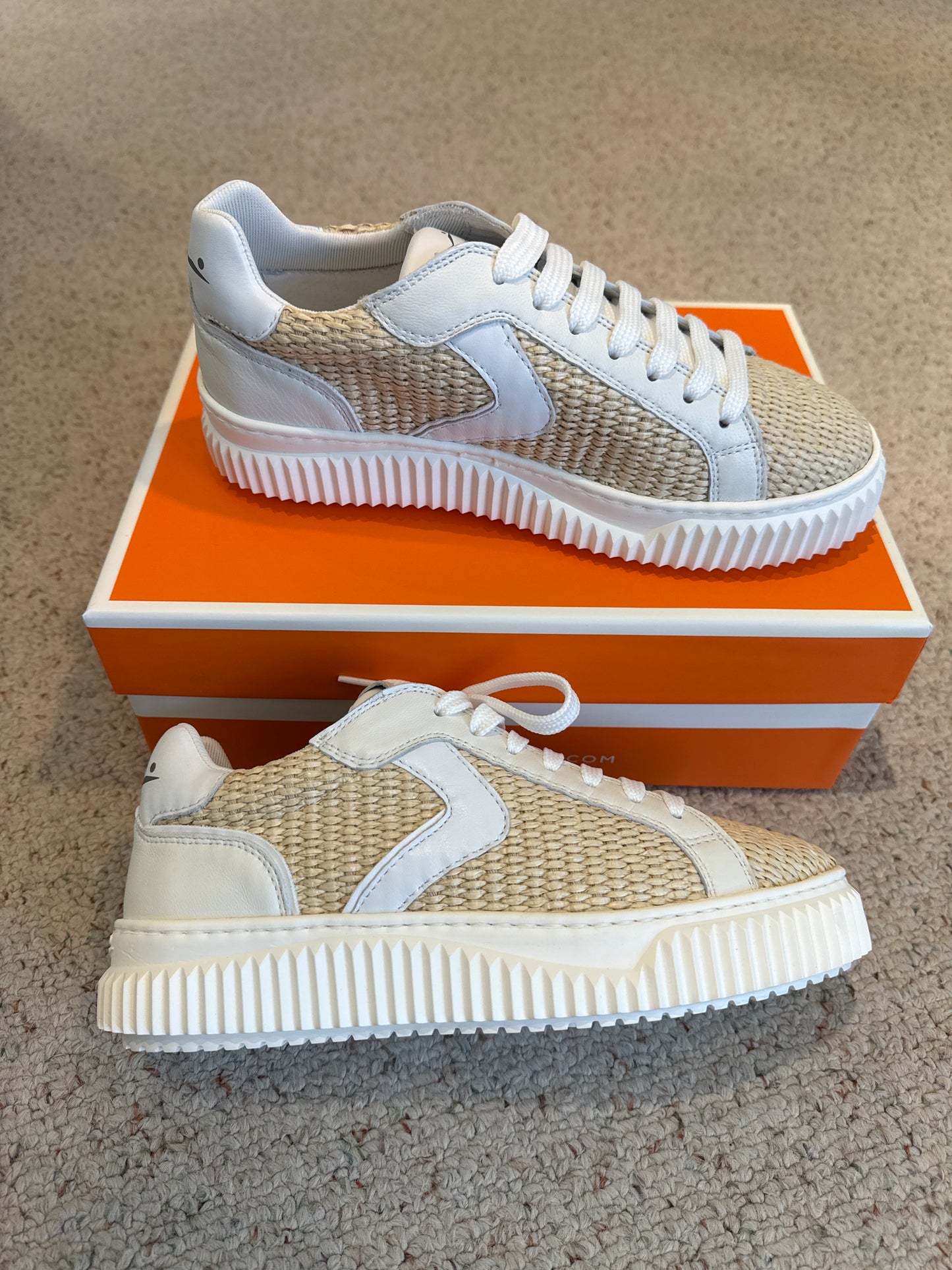 Rafia Sneakers