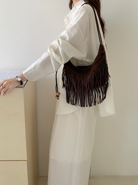 P25080 Suede-Like Microfiber Leather Shoulder Bag w/Tassel: 03 Brown