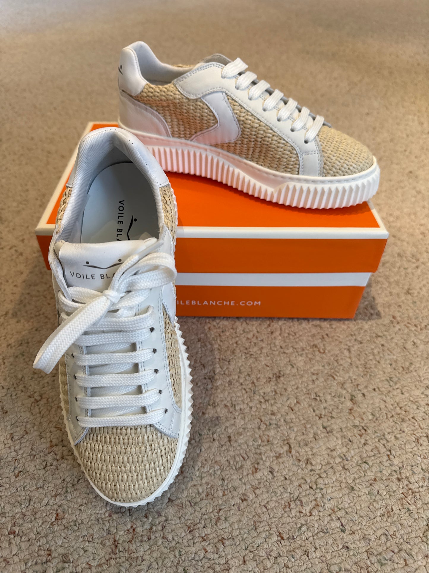 Rafia Sneakers