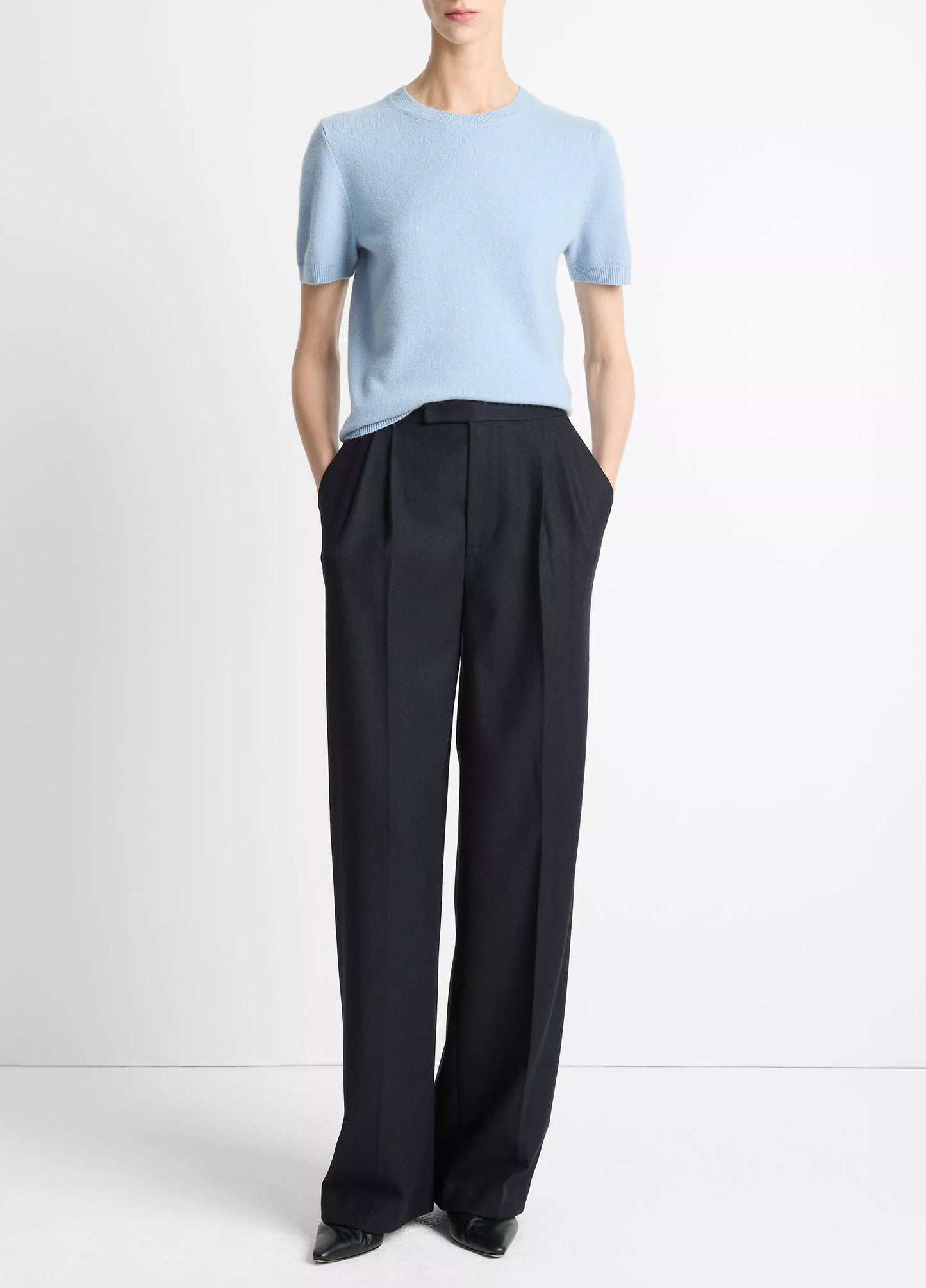 Mid Rise Pleated Wide Leg Trouser