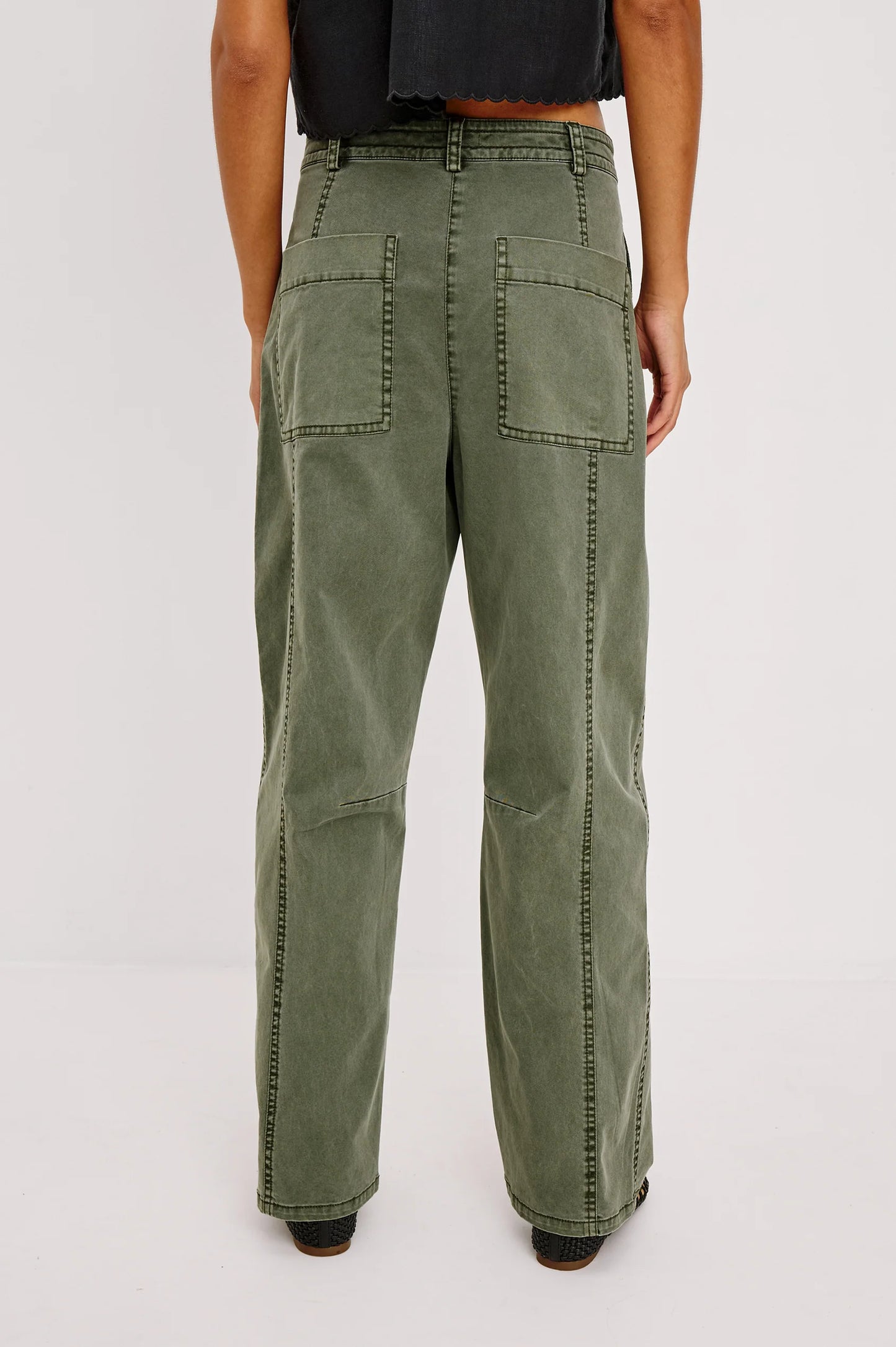 Lunar Olive Pant