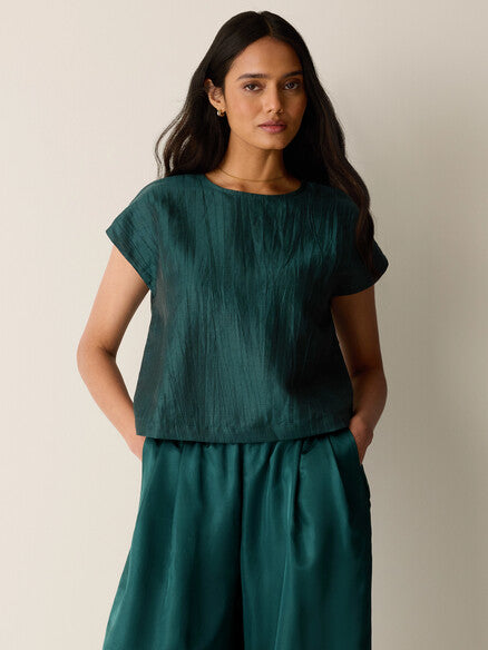 Round Neck Square Top