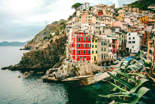 What to Pack for a Summer Getaway: Style That Travels Well