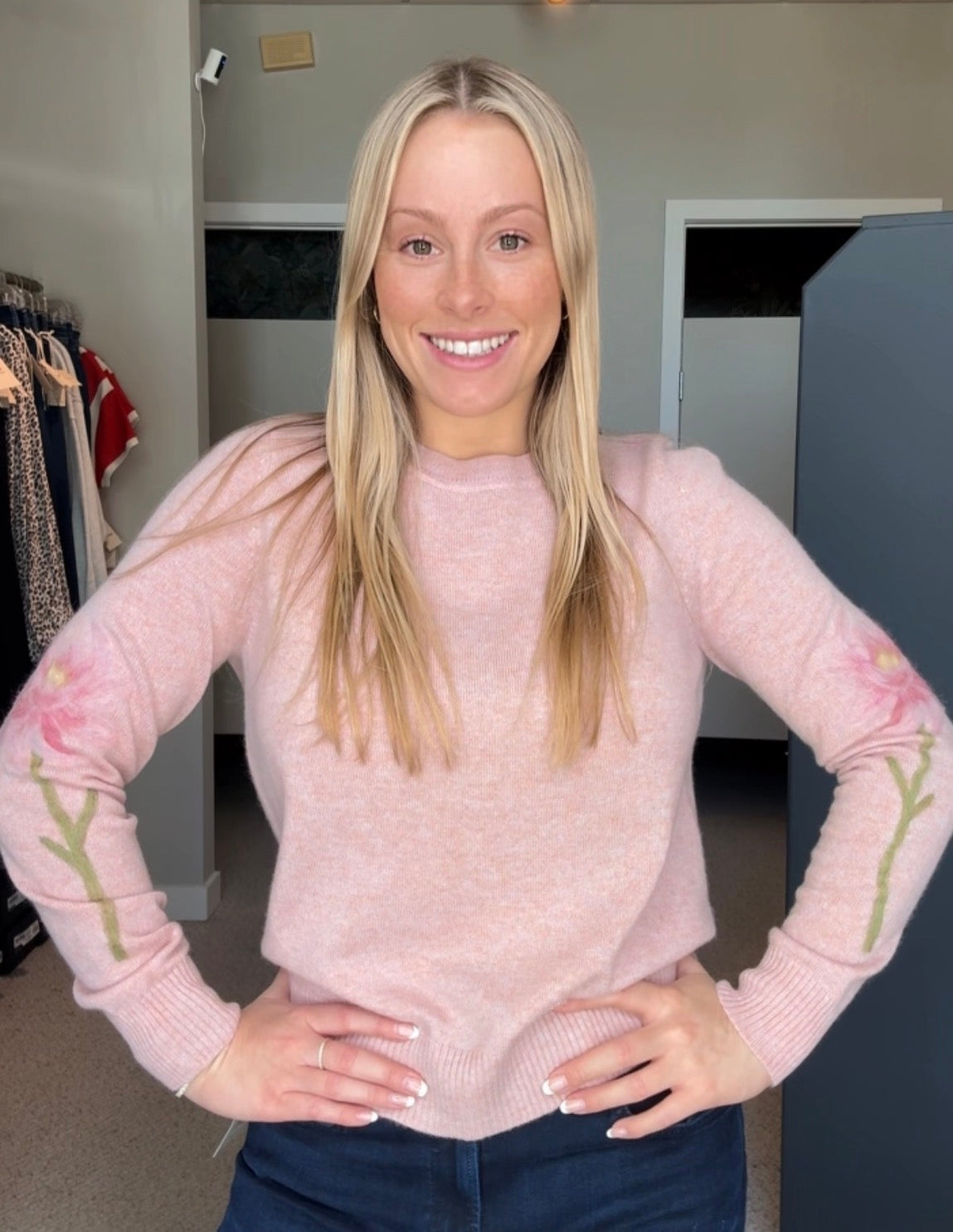 Crew Neck Pullover with Rose Motif