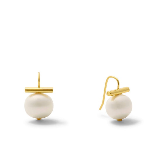 Classic Forever Fave Pebble Pearls Earrings~ Medium: White