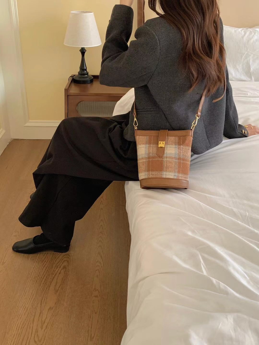 P25069 Suede-Like Microfiber Leather Shoulder/Crossbody Bag: 06 Tan Plaid