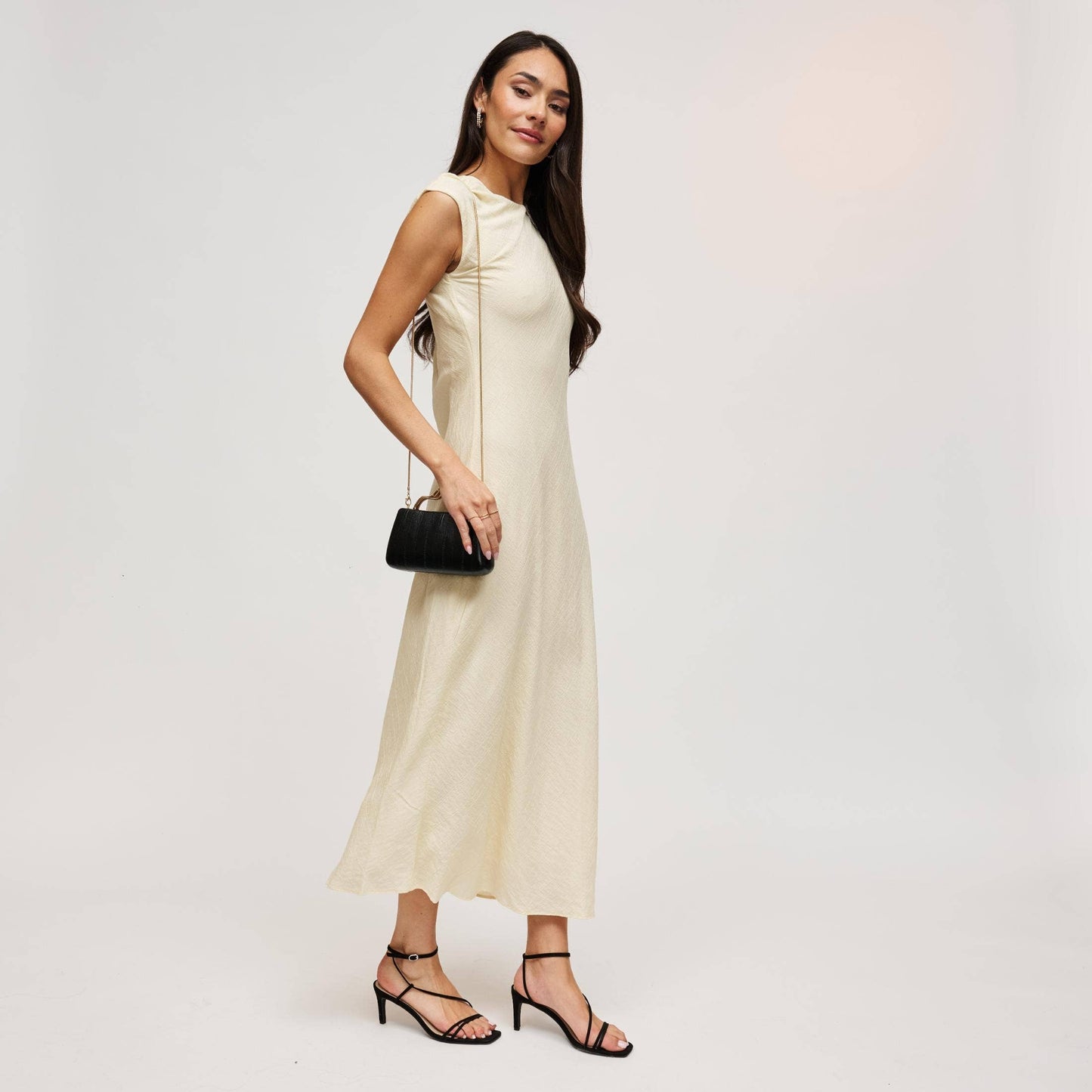 Nichelle Clutch: Black