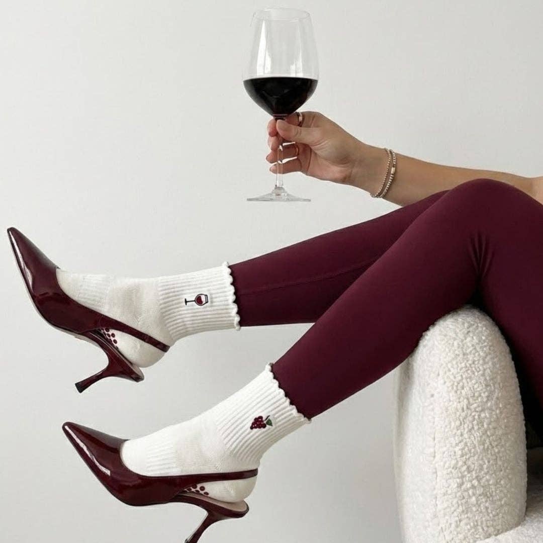 Red Wine & Grape Double Embroidery Pilates Ruffle Grip Socks