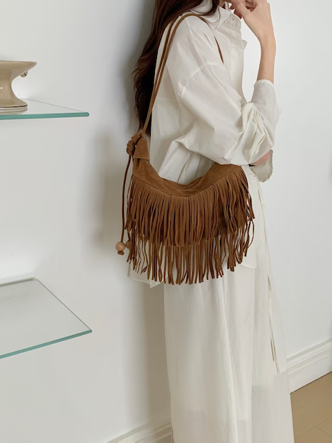 P25080 Suede-Like Microfiber Leather Shoulder Bag w/Tassel: 03 Brown