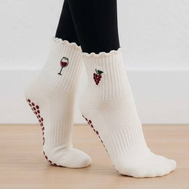 Red Wine & Grape Double Embroidery Pilates Ruffle Grip Socks