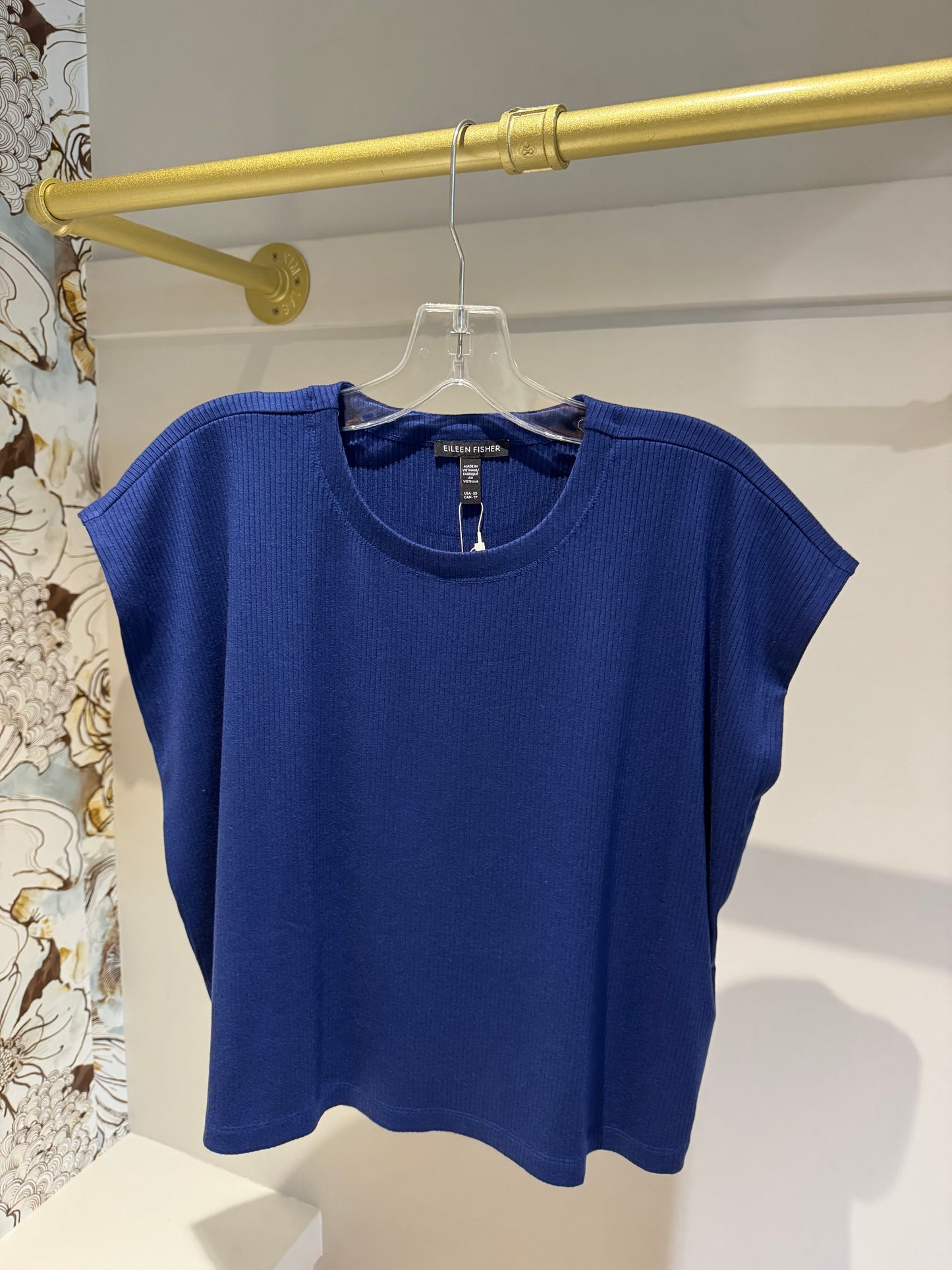 Crew Neck Cropped Top
