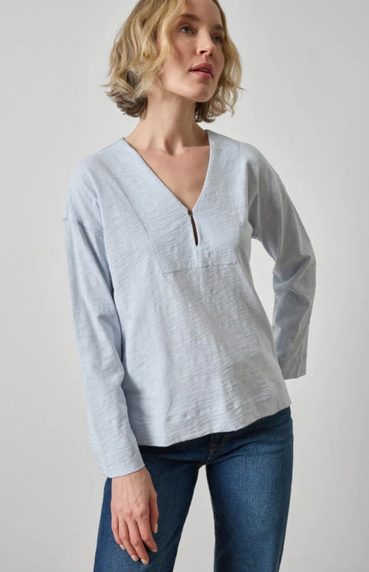 Keyhole Easy Cuffed Tee Glacier