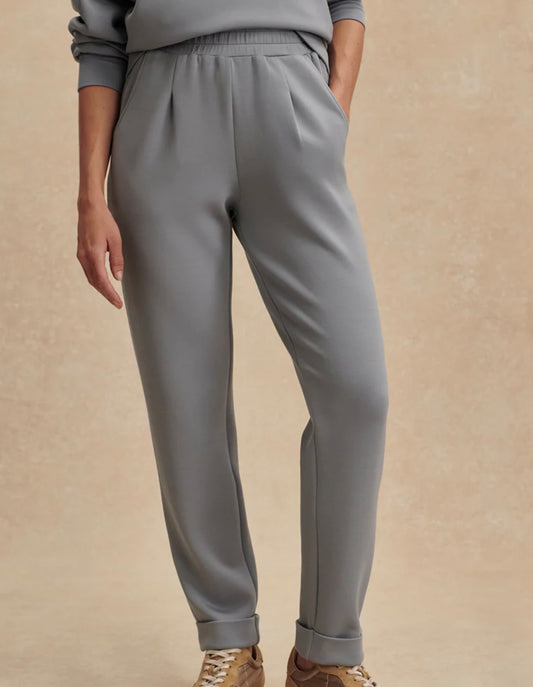 The Rolled Cuff Pant 25