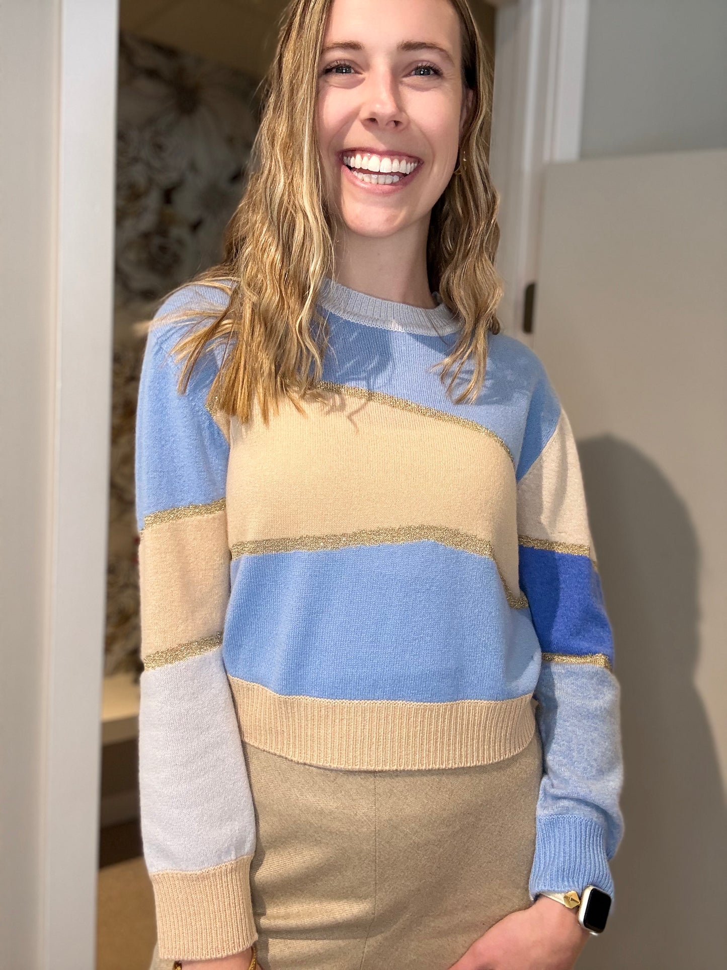 Abstract Scenic Crew