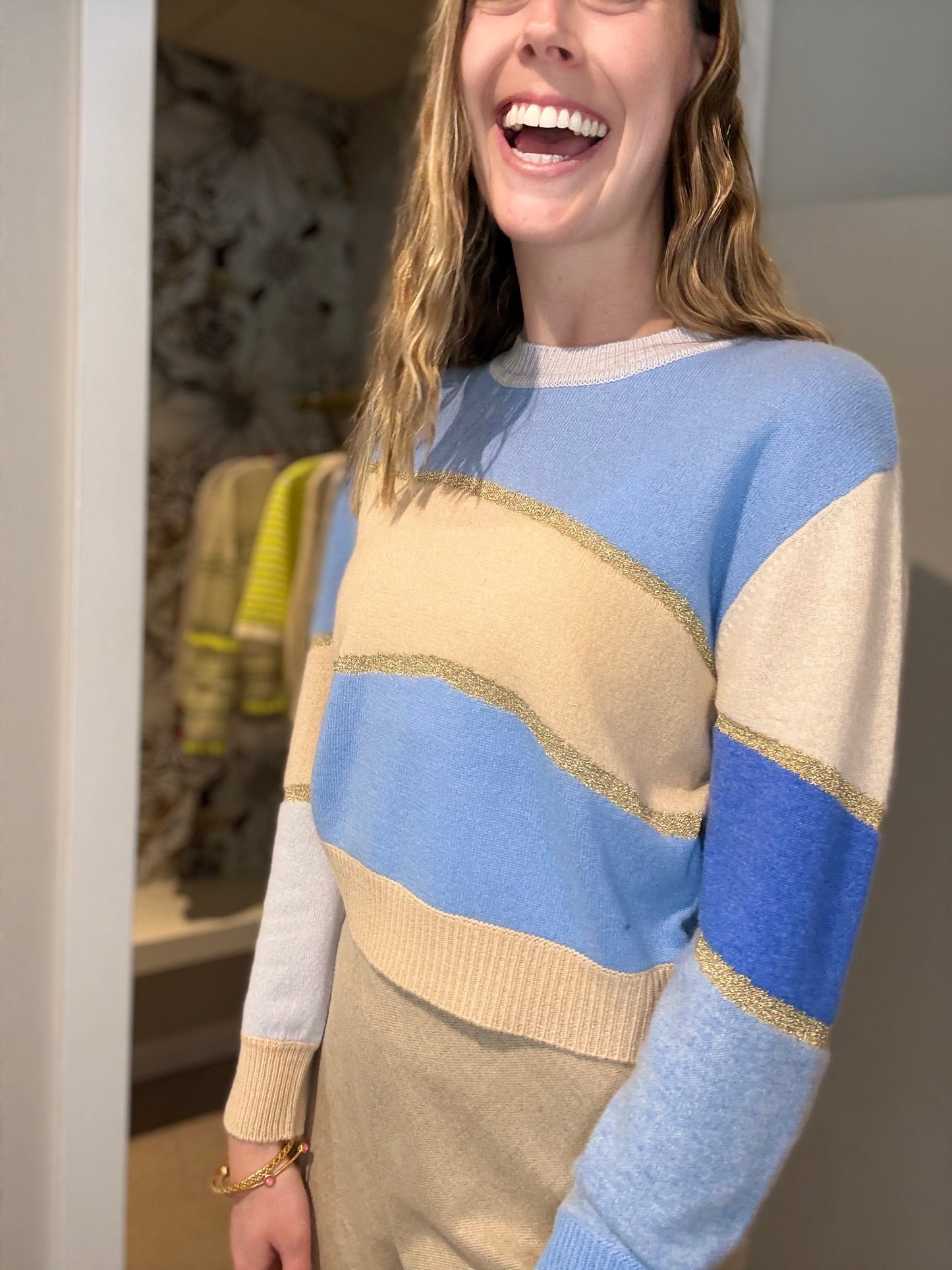 Abstract Scenic Crew