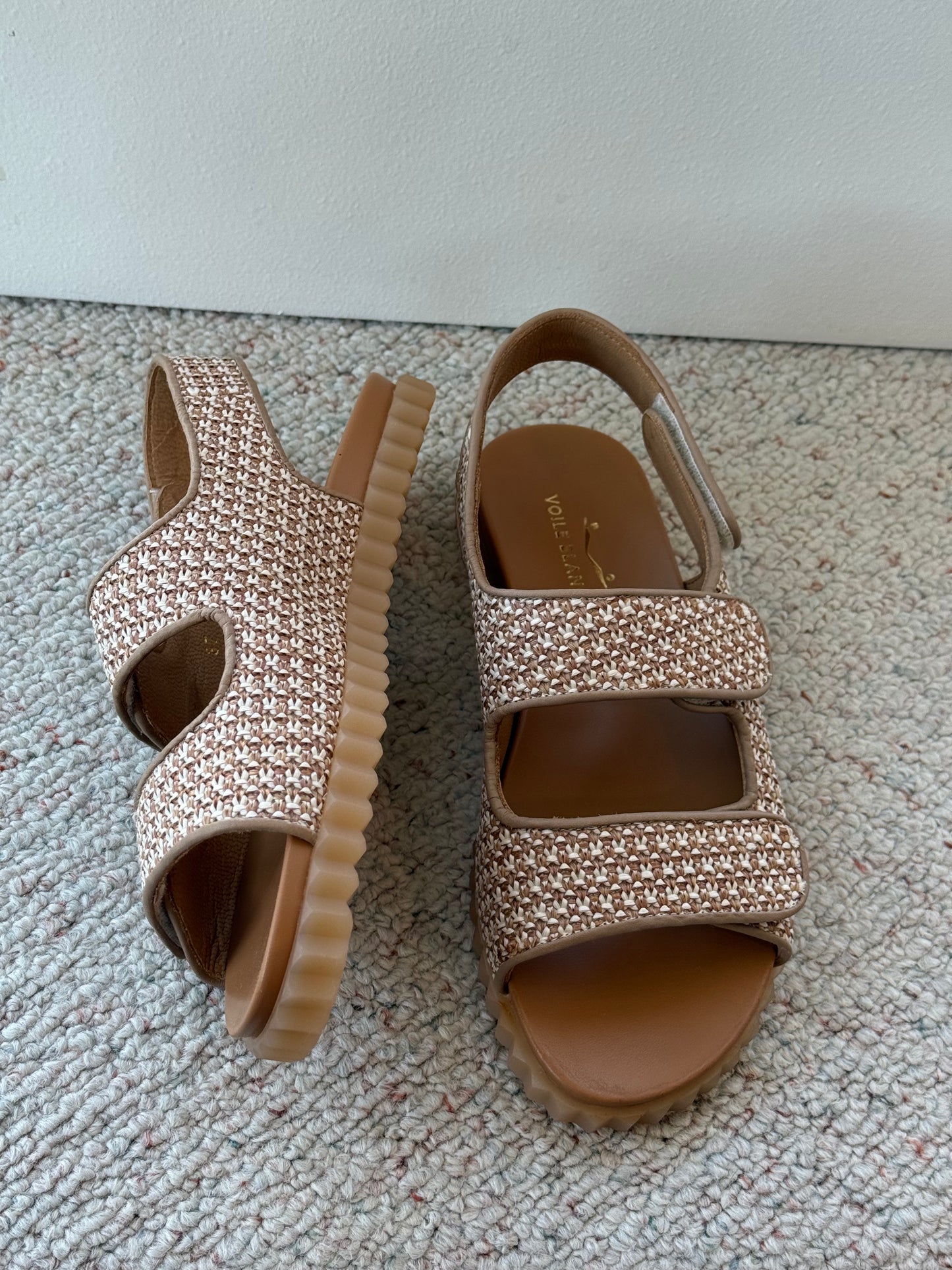 Vissia Rafia Sandal