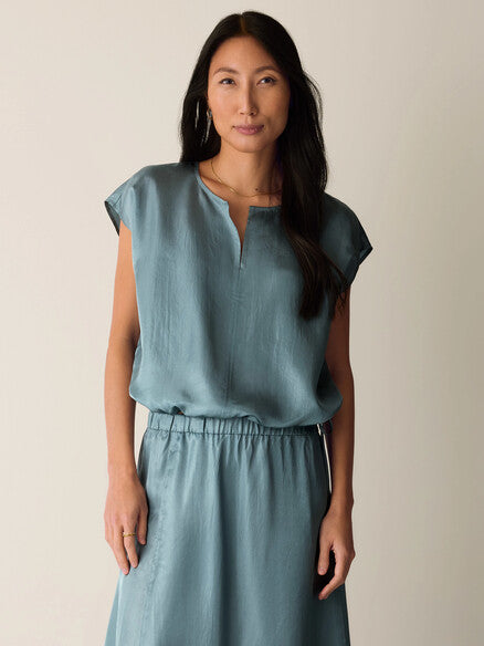 Lightweight Satin Shimmer Split Neck Top