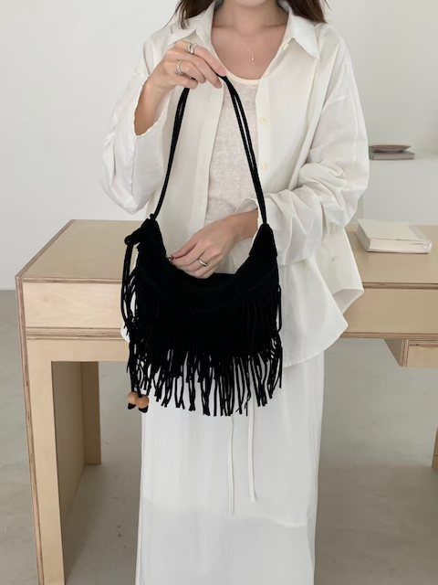 P25080 Suede-Like Microfiber Leather Shoulder Bag w/Tassel: 03 Brown