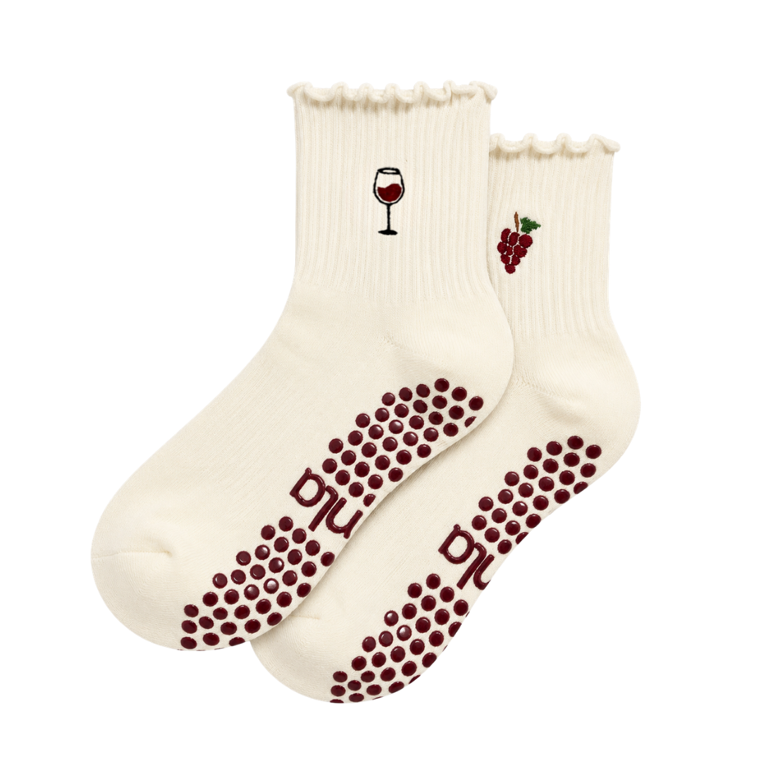 Red Wine & Grape Double Embroidery Pilates Ruffle Grip Socks